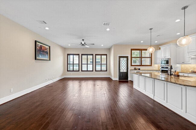 Foto del edificio - 4711 Bryce Landing Ln