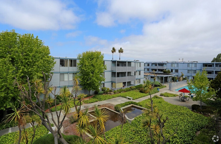 Shoreline Apartments Rentals Alameda, CA