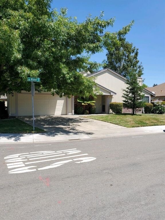 54 Yuba River Cir, Sacramento, CA 95831 House Rental in Sacramento