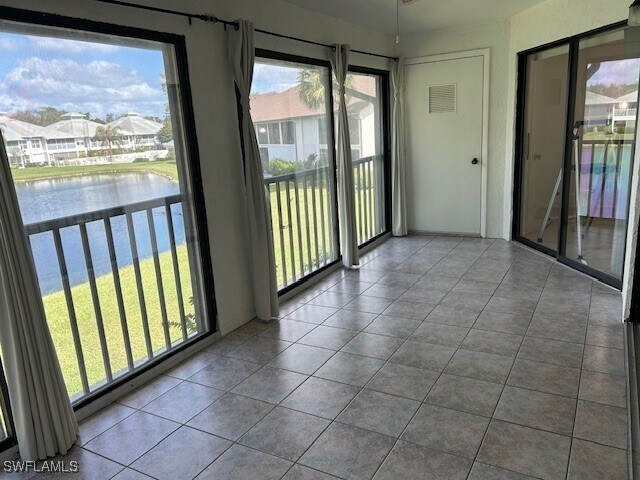 Building Photo - 800 Misty Pines Cir
