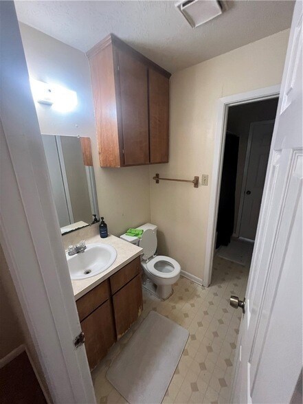 Foto del edificio - 2303 W Creek Ln