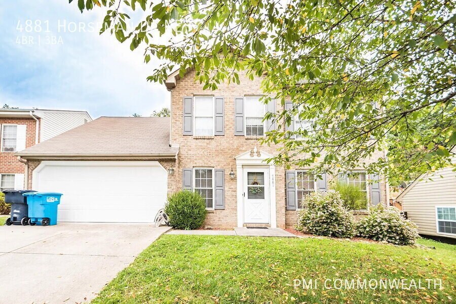 Foto principal - 4881 Horseman Dr NE