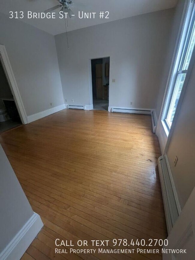 Building Photo - 2 Bedroom in Manchester