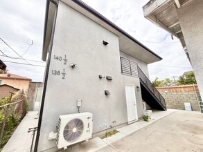Building Photo - 138 W 93rd St