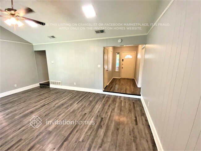 Foto del edificio - 747 James Cir