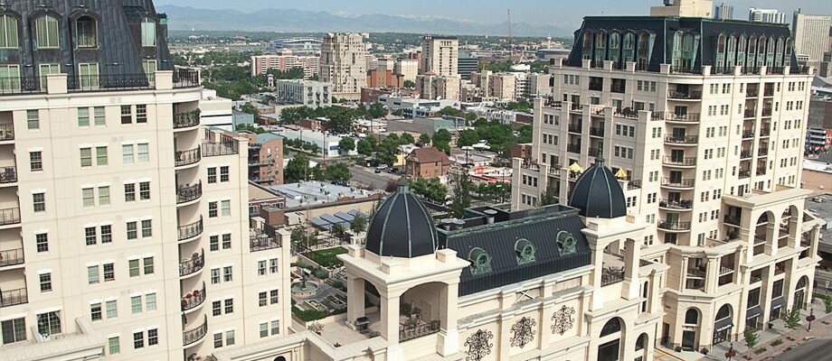 Primary Photo - Fabulous Condo in the Prestigious Beauvall...