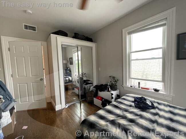 Foto del edificio - 102 Hampshire St
