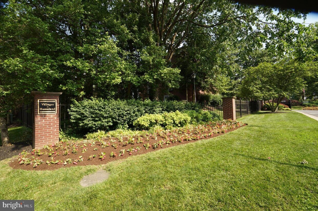 353 Homeland Southway Unit 2B, Baltimore, MD 21212 Room for Rent in