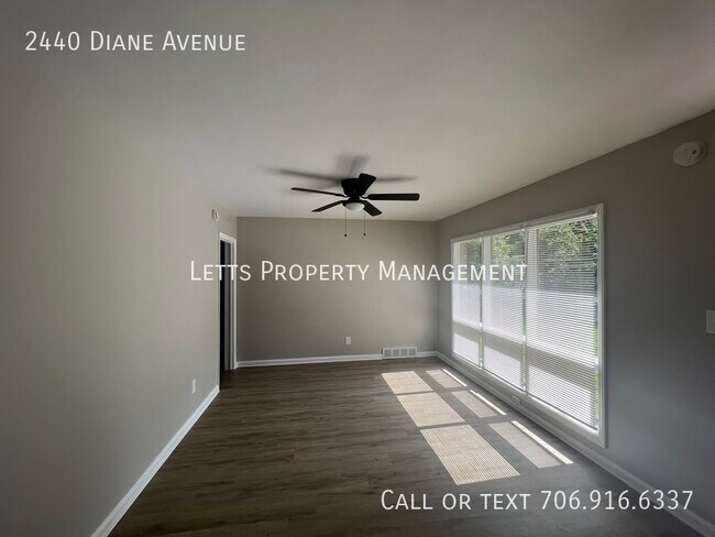 Building Photo - Cute Rental Ready for MOVE IN!