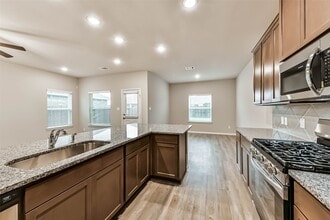 Building Photo - 2127 Port Jackson Dr