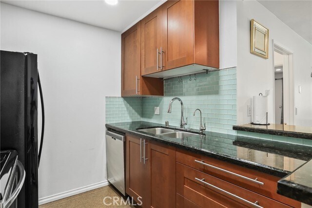 Foto del edificio - 7740 Redlands St