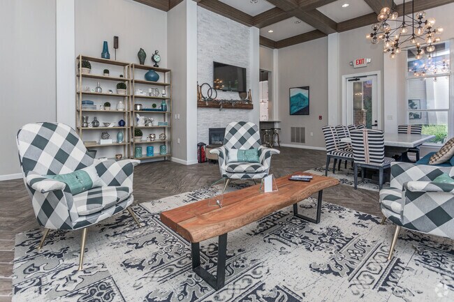 Casa club - Fairlane Town Center Apartment Homes