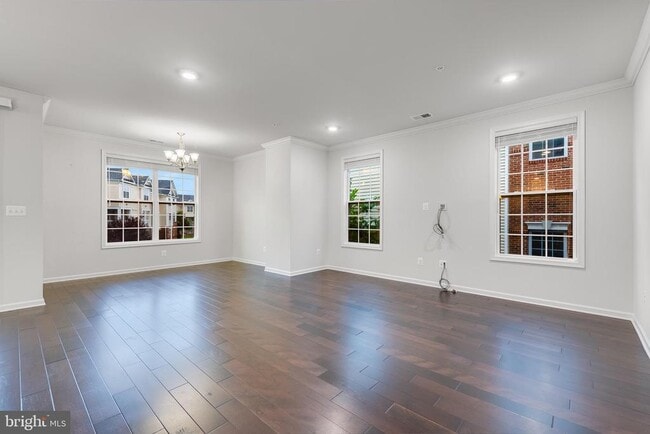 Building Photo - 23290 Milltown Knoll Square