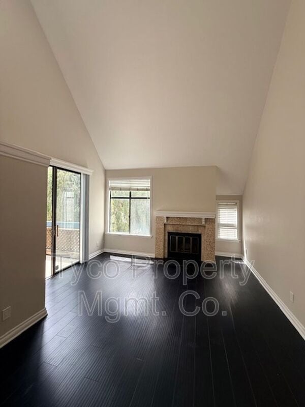 Foto del edificio - 2202 River Run Dr