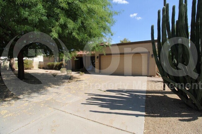 Building Photo - 4725 E Le Marche Ave