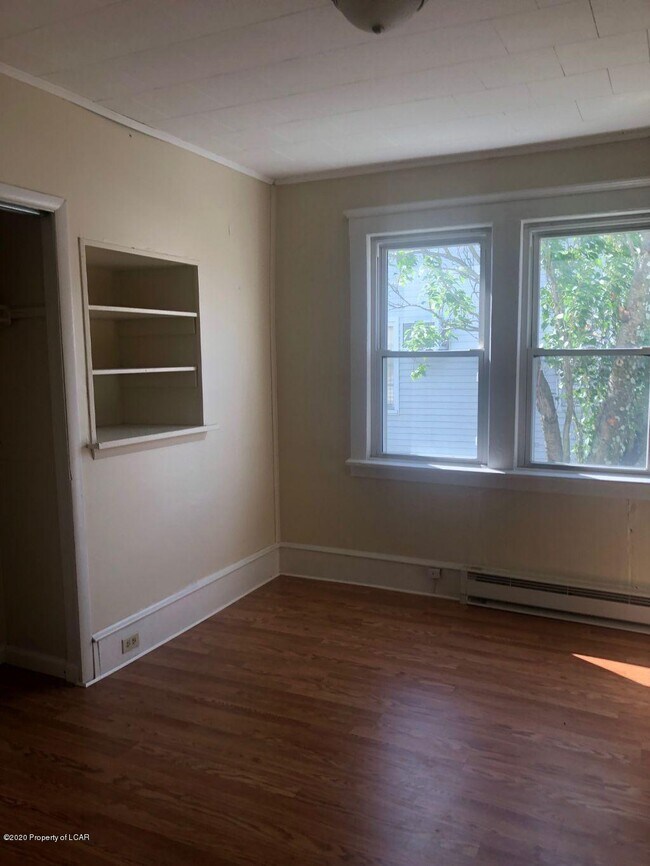 Foto del edificio - 743 N Walnut St