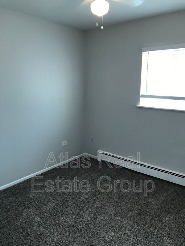 Building Photo - 16300 E Colfax Ave