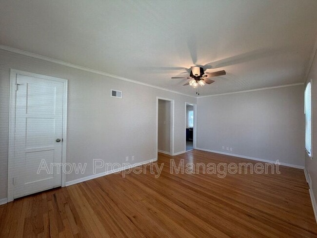 Building Photo - 3757 A St