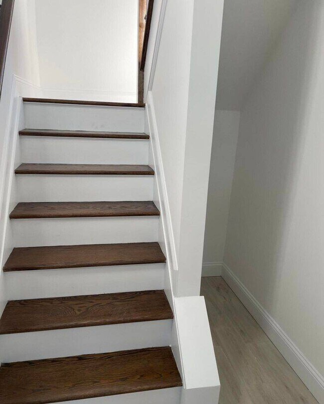 0 Darlington Ave, Staten Island, NY 10312 House Rental in Staten