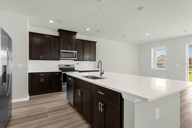 Foto del edificio - 4438 Small Creek Rd