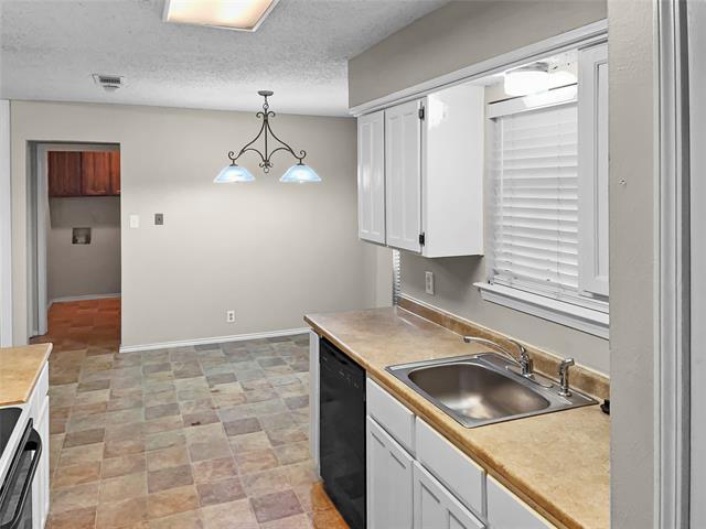 Foto del edificio - 6428 Canyon Cir