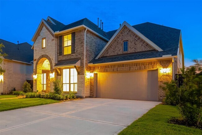 Foto del edificio - 2215 Falling Fig Ln