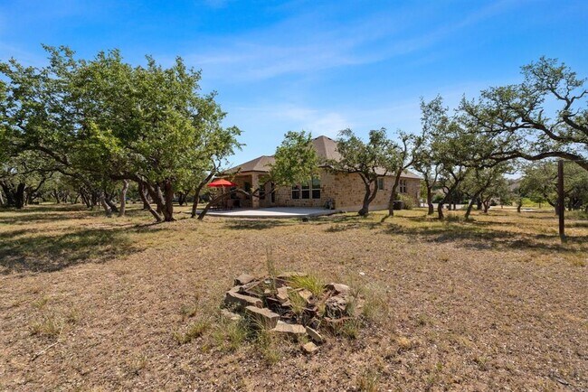 Building Photo - 148 Tye Cv