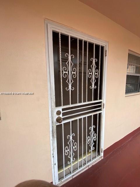 Foto del edificio - 1855 W 60th St
