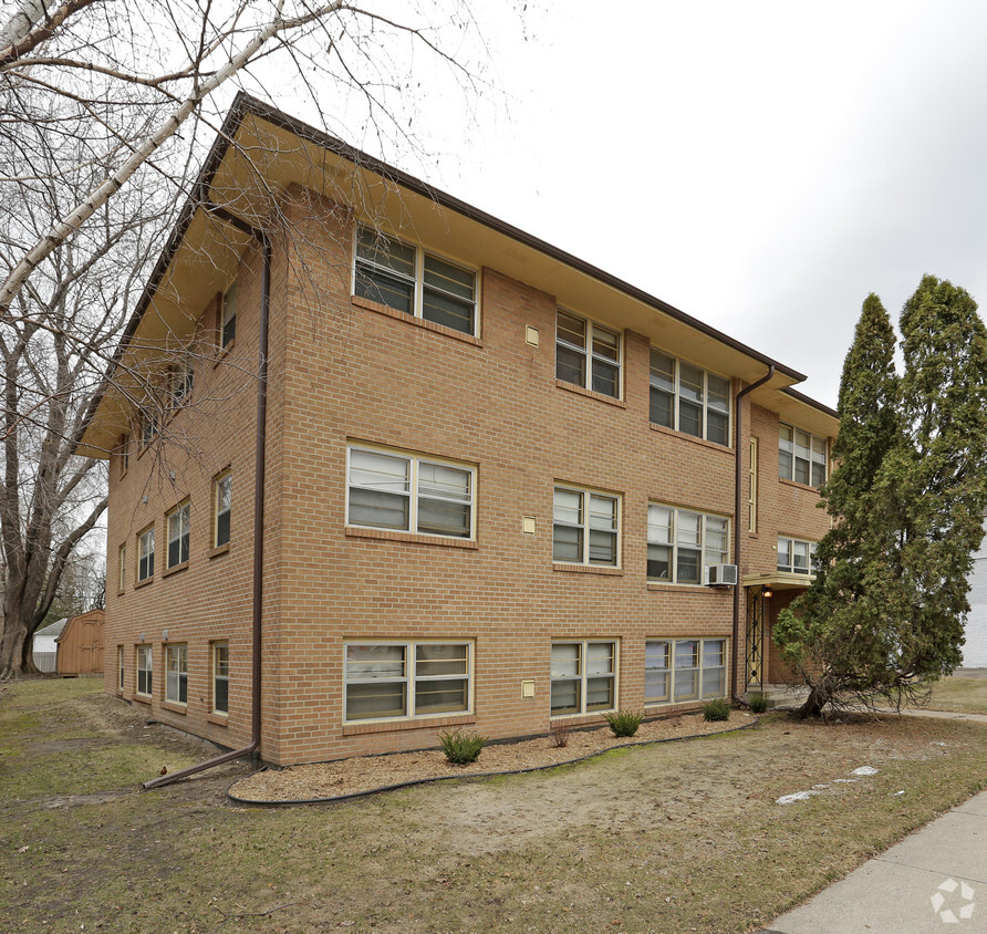 Foto del edificio - 1330 St Clair Ave