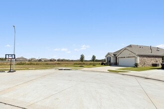 Building Photo - 28303 Little Hollow CT