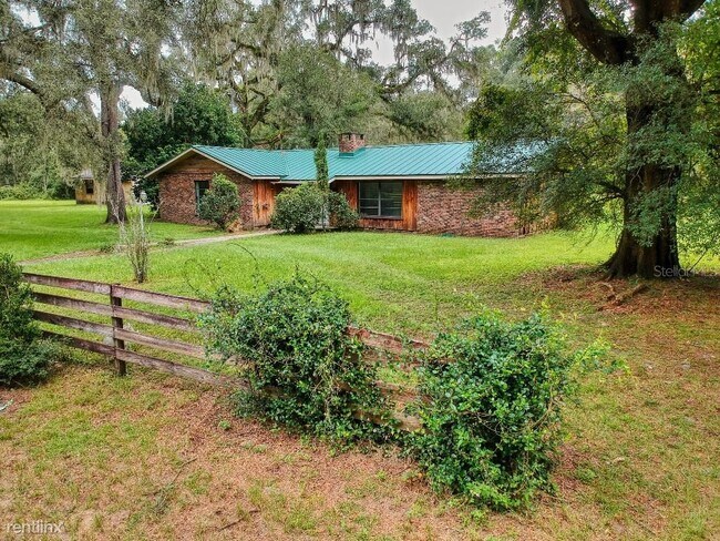Building Photo - 3 br, 2 bath House - 11103 SW 51ST DRIVE