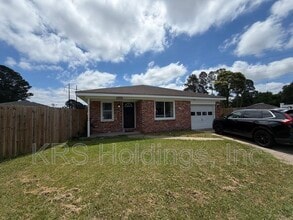 Building Photo - 1035 Tradewinds Rd