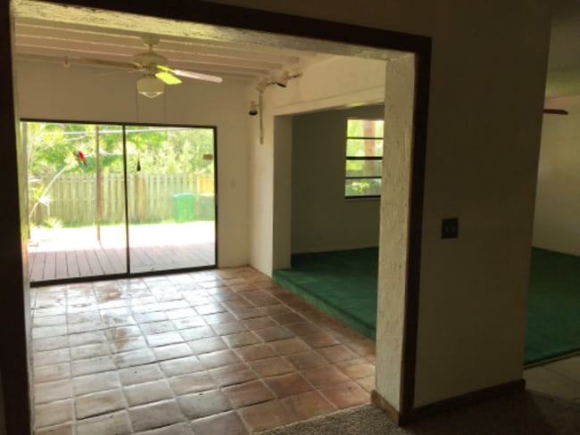 Foto del edificio - 187 NE 6th Ct