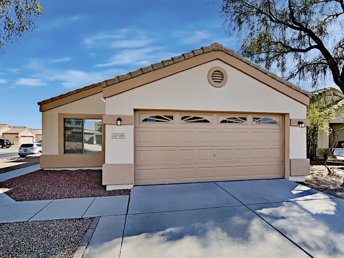 Primary Photo - 12729 W Dreyfus Dr
