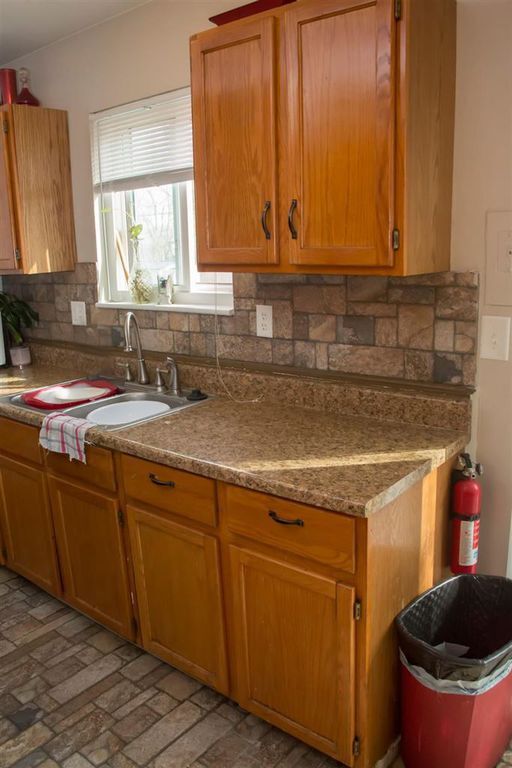 Foto del edificio - 2368 Pineridge Ct