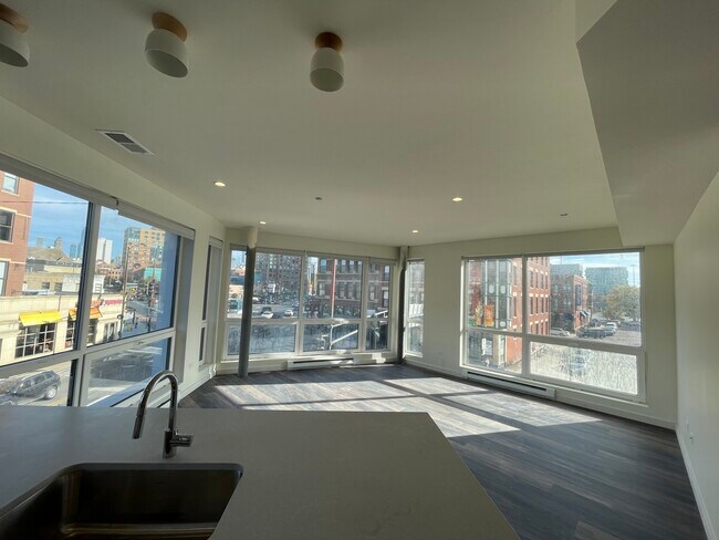 Foto del edificio - 1130 W Chicago Ave