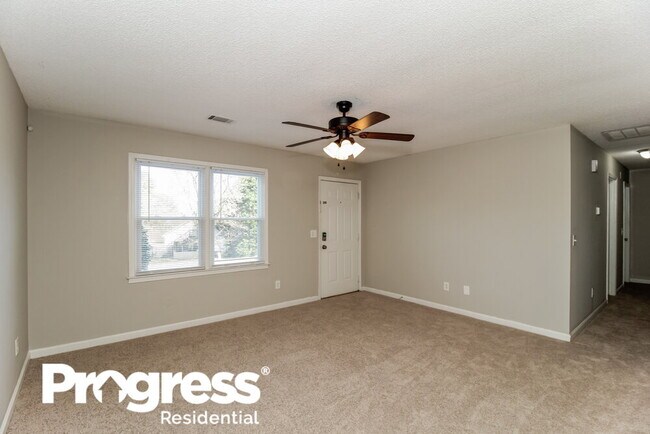 Building Photo - 13 Habersham Cir NE