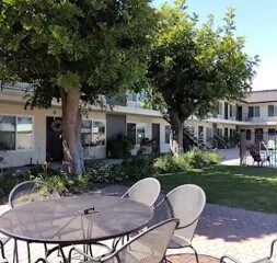 Foto del edificio - Garden Bay Apartments