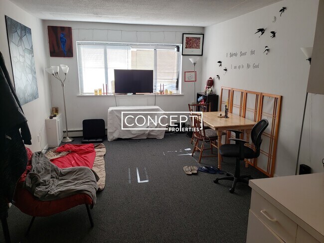 Building Photo - 226 Parker Hill Ave