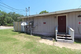 Building Photo - 5207 Charbar Dr