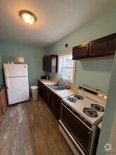 Building Photo - 512 Milton Ave