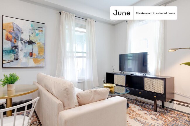 Foto del edificio - Room in Shared 4 bed/1.5 bath home in South Boston