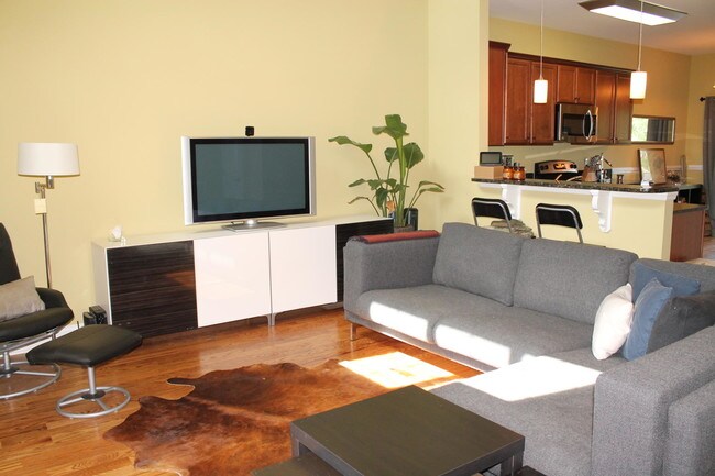 Foto del edificio - 94 Cypress Cir