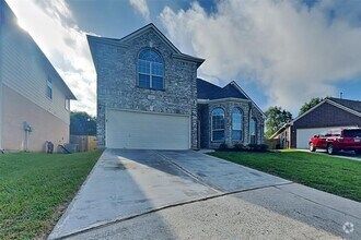 Building Photo - 8000 N Tarrytown Crossing Dr