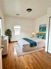 Building Photo - 58 Knight St