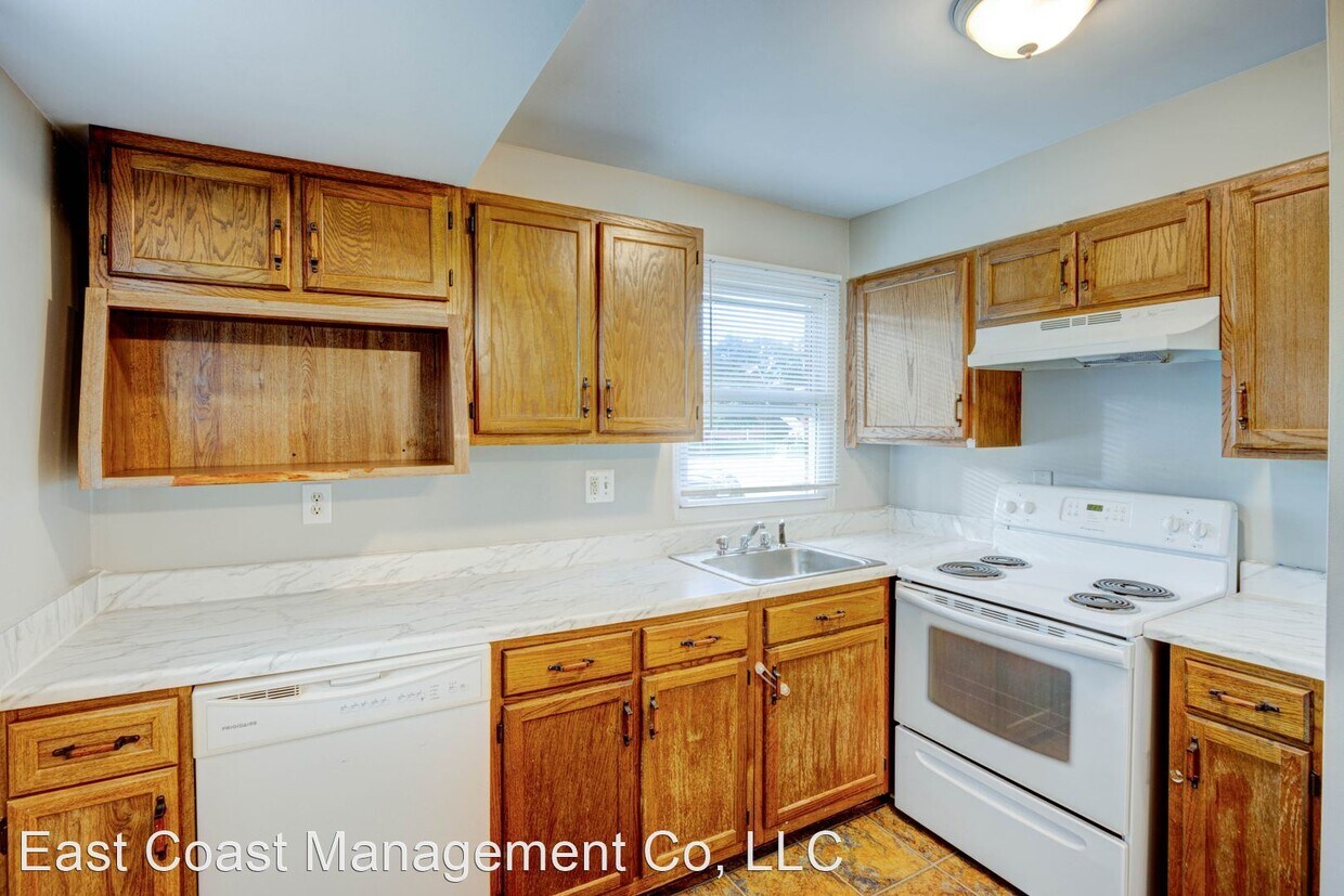 Primary Photo - 2 br, 1 bath House - 6425 Walther Ave Cond...