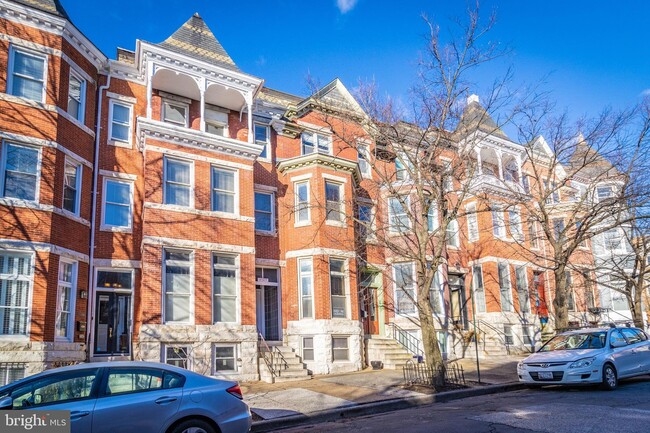 Building Photo - 2124 Bolton St