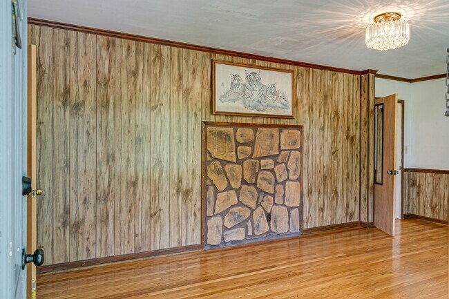 Foto del edificio - Cozy One Story, 3 bedroom, 2 baths, 1411 sqft