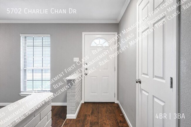 Foto del edificio - 5702 Charlie Chan Dr