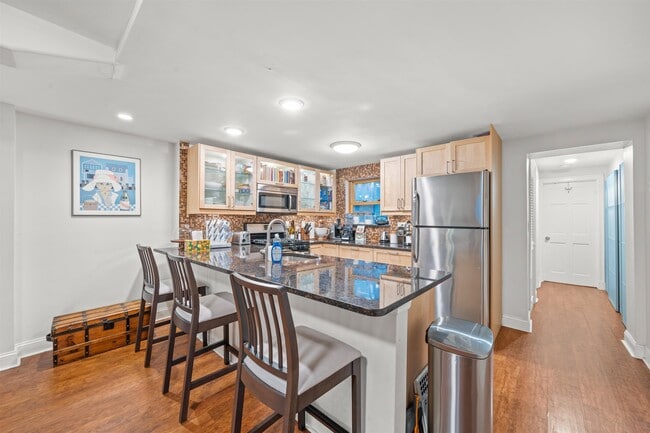 Foto del edificio - 194 Washington St